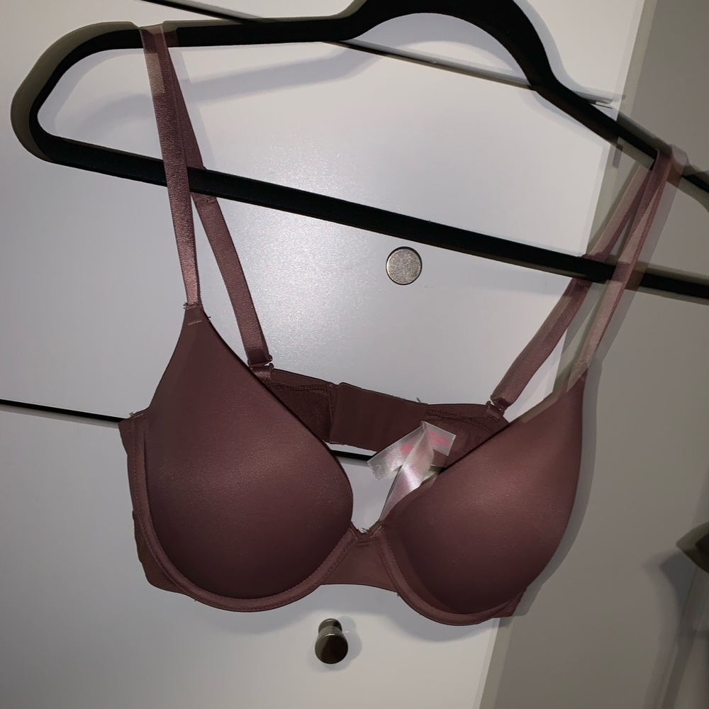 Pink T-shirt Bra